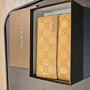 Gucci Midsize Wallet